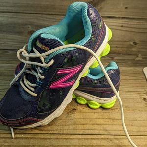 New balance 1150 le running women,s8, blue and pink 💙💗